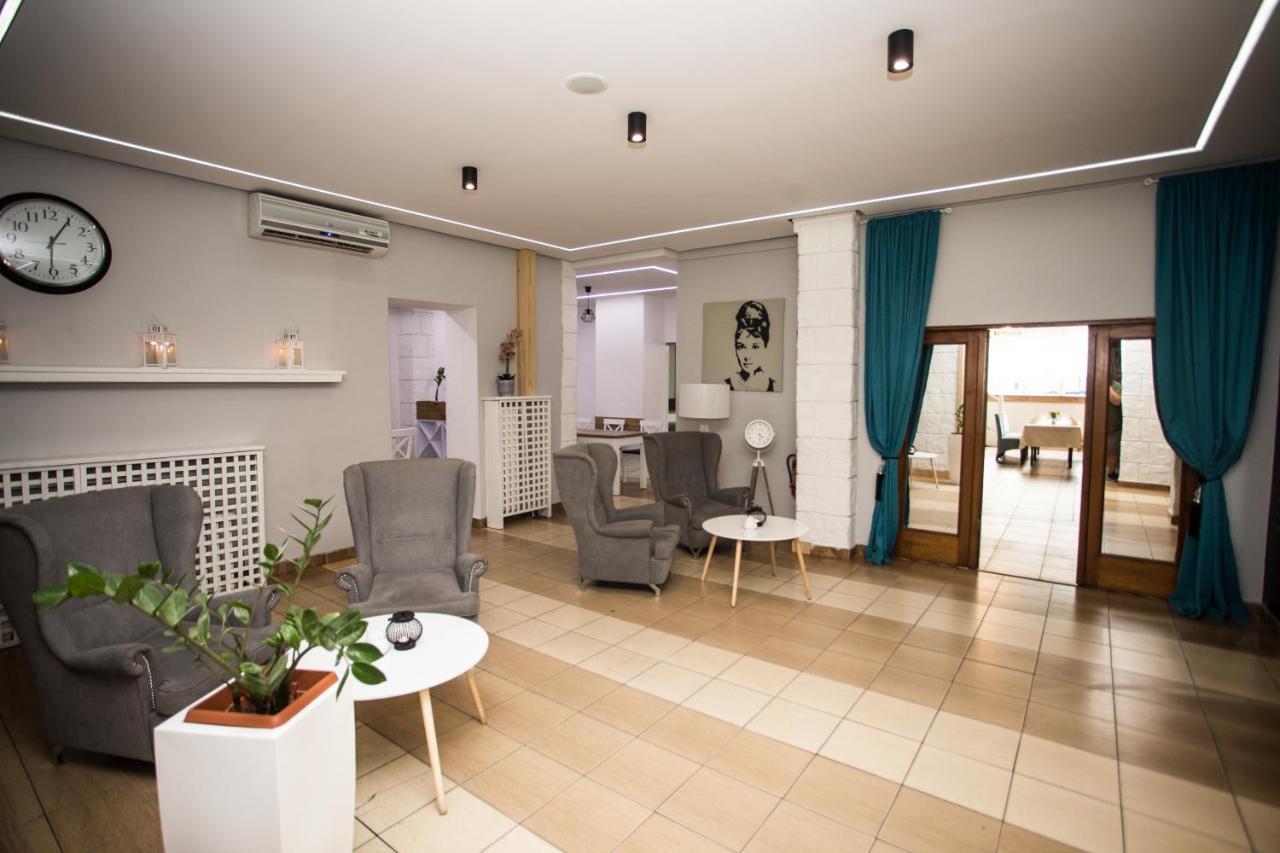 Hotel Tiffany Nowe Miasto Lubawskie Extérieur photo